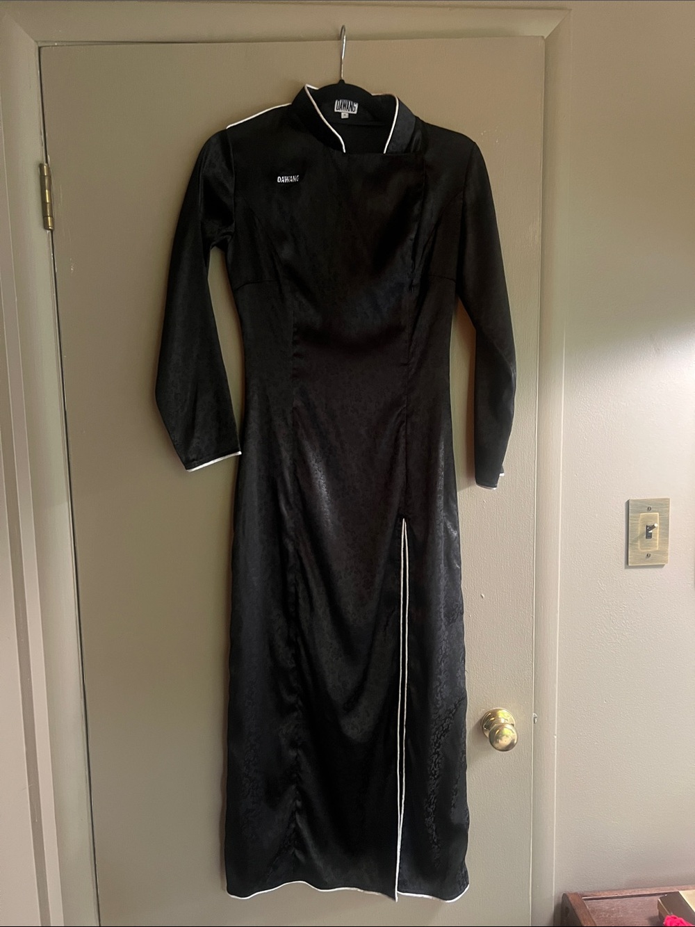 Black Long-Sleeve Cheongsam-Inspired Dress with White Piping